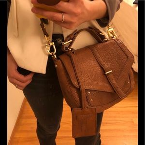 Tory Burch 797 Crossbody Pouch - CLAY BEIGE
